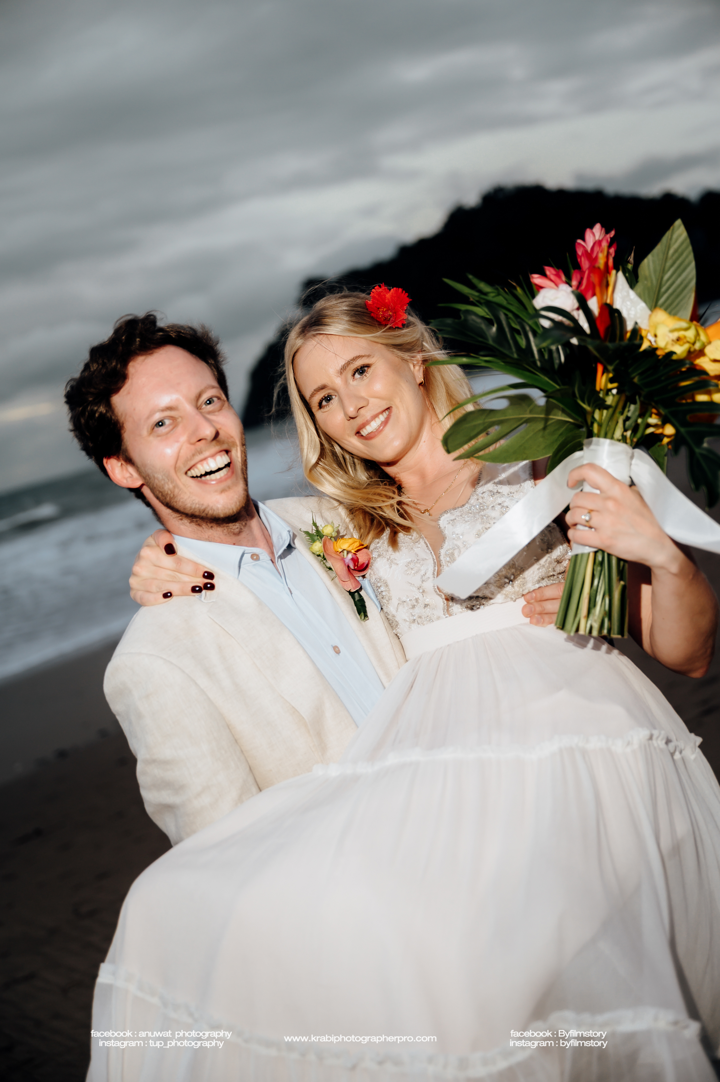 The perfect storm. Natalia & Jacek Wedding Vow ceremony at pimalai koh lanta