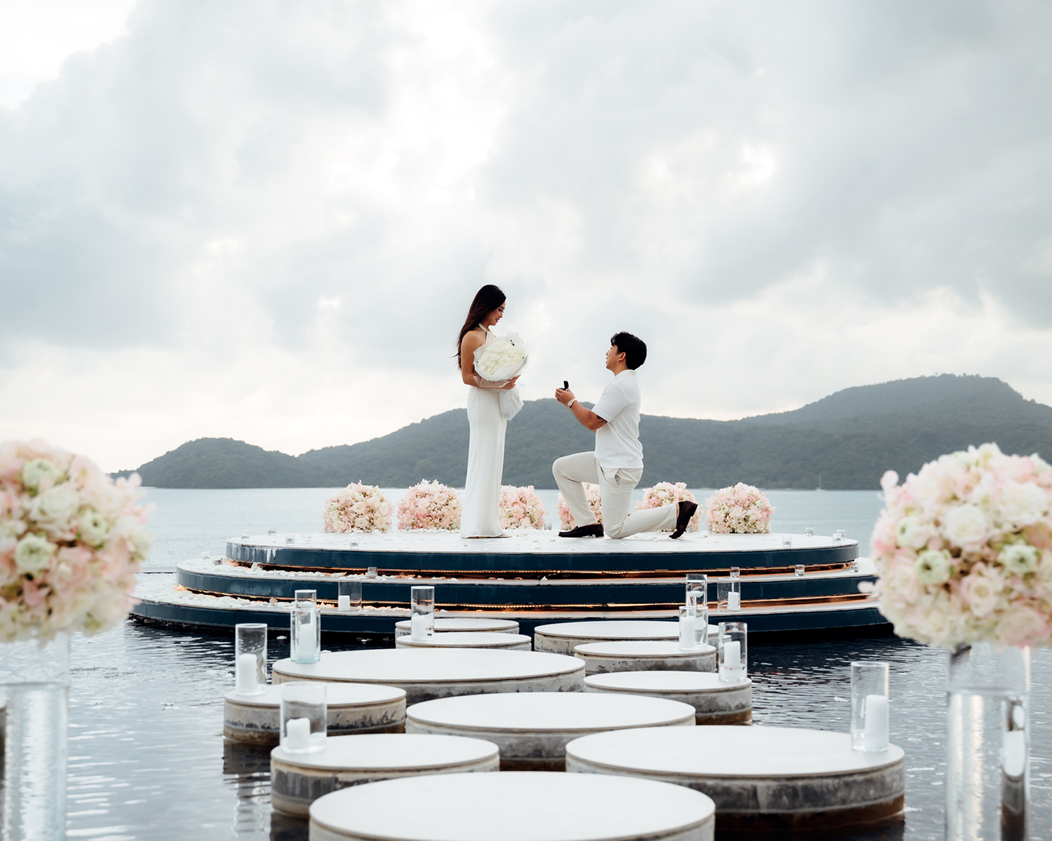 Surprise proposal at Sri panwa phuket